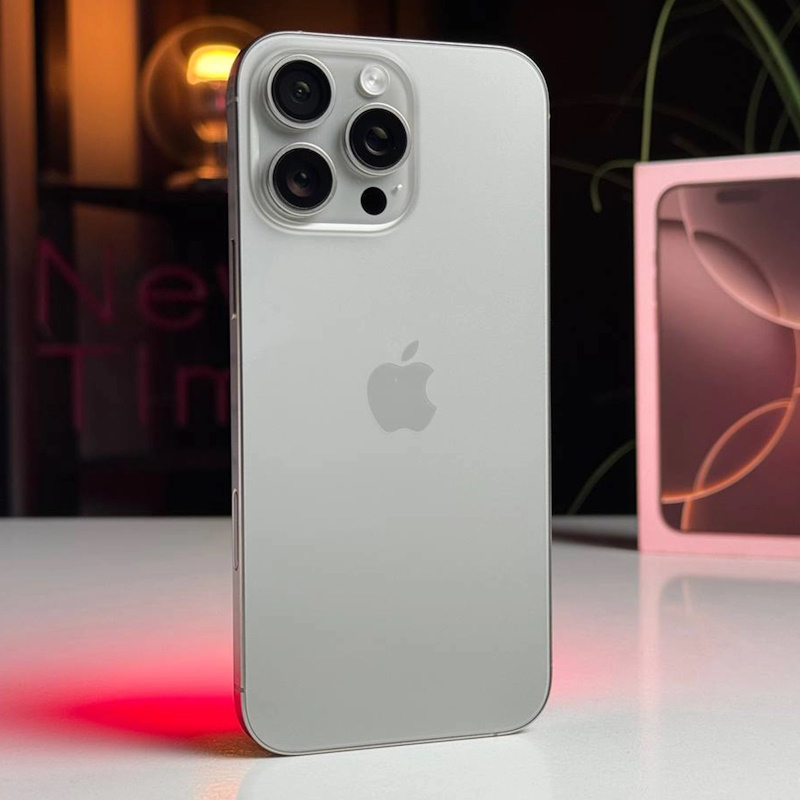 Б/у айфон 16 про макс